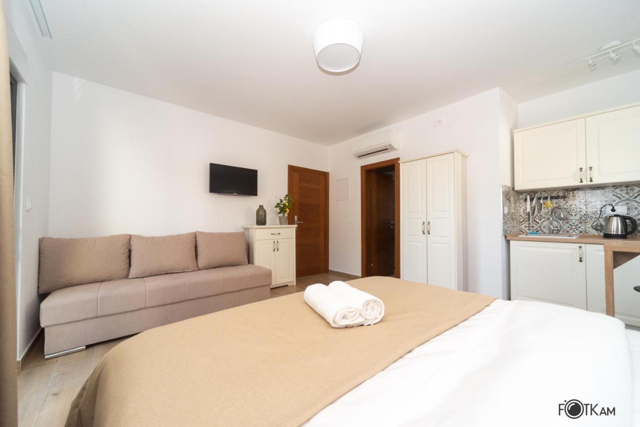 Libar Studio Apartments Baška Voda Eksteriør bilde