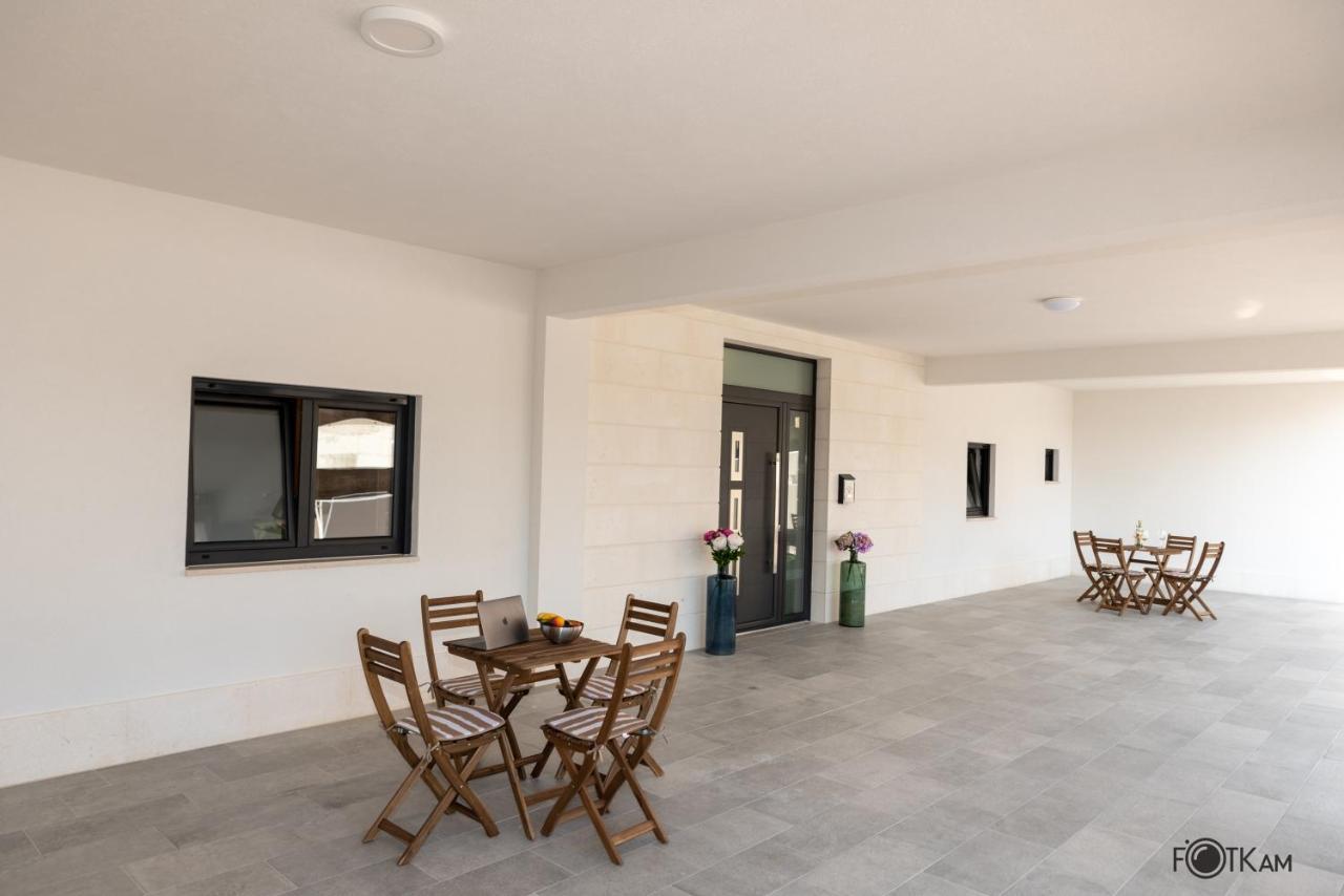 Libar Studio Apartments Baška Voda Eksteriør bilde